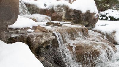 Fountain snow